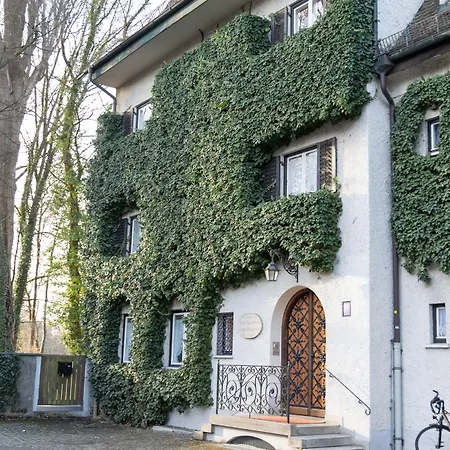 Gaestehaus Englischer Garten Ξενοδοχείο