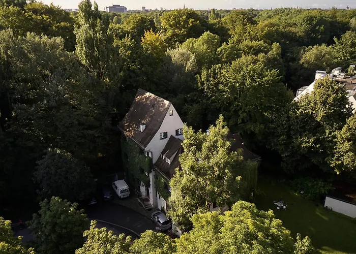 Hotel Gaestehaus Englischer Garten *